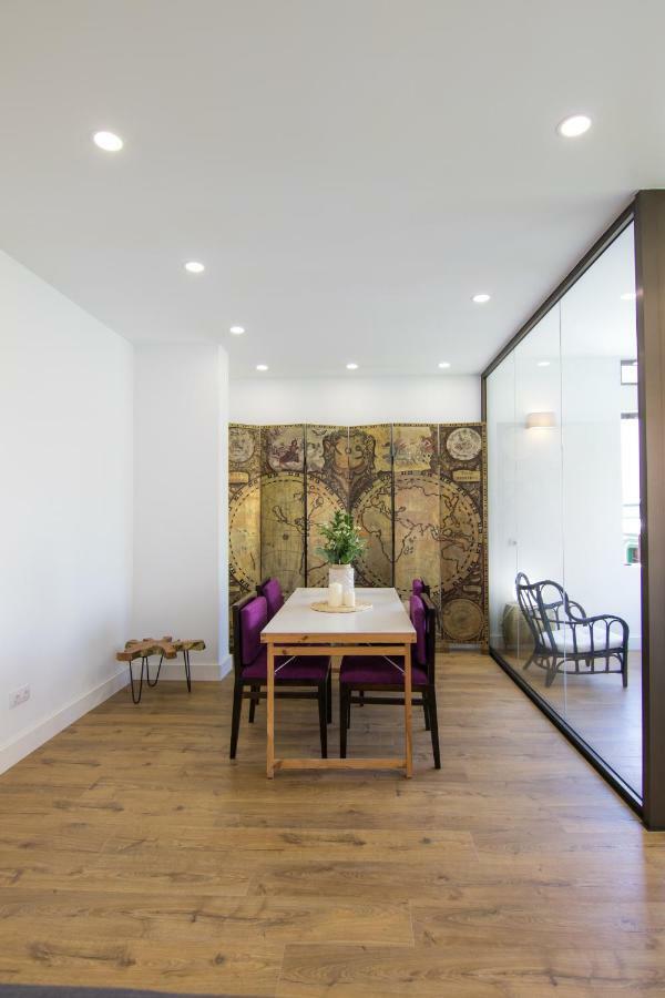 Homeforguest Stylish And Modern Apartment Overlooking Las Canteras Las Palmas de Gran Canaria Bagian luar foto